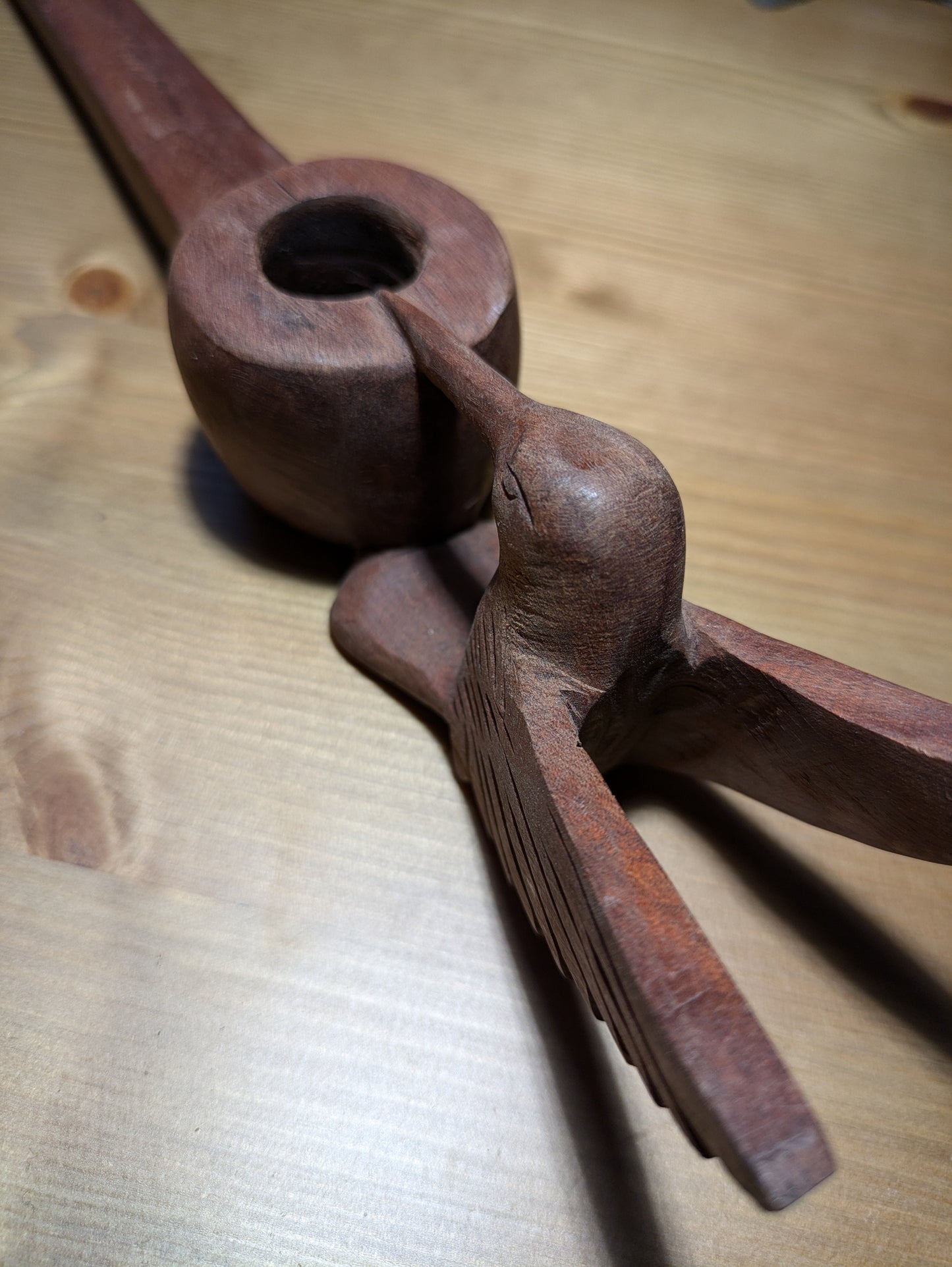 Hummingbird wood Pipe