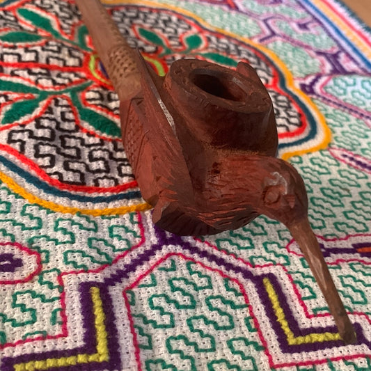 Hummingbird Wood Pipe